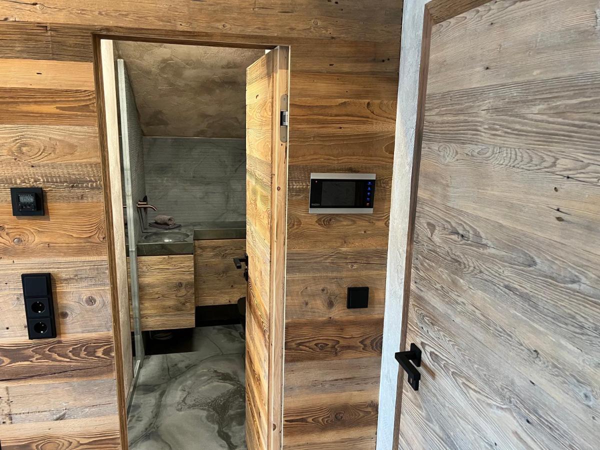 Appartement Der Extraklasse Mit Whirlpool Roding Exteriör bild