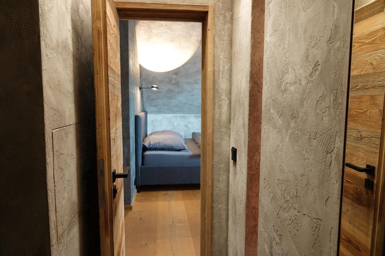 Appartement Der Extraklasse Mit Whirlpool Roding Exteriör bild