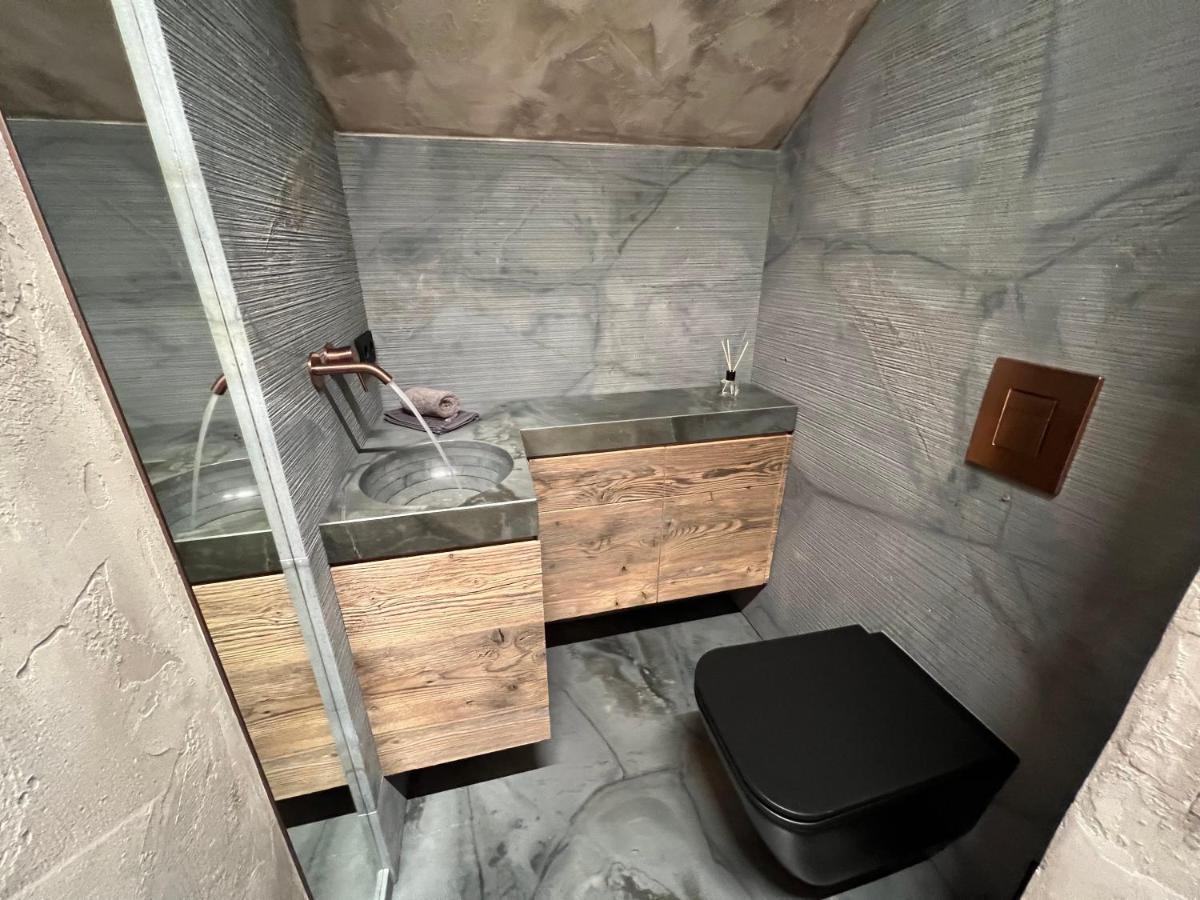 Appartement Der Extraklasse Mit Whirlpool Roding Exteriör bild